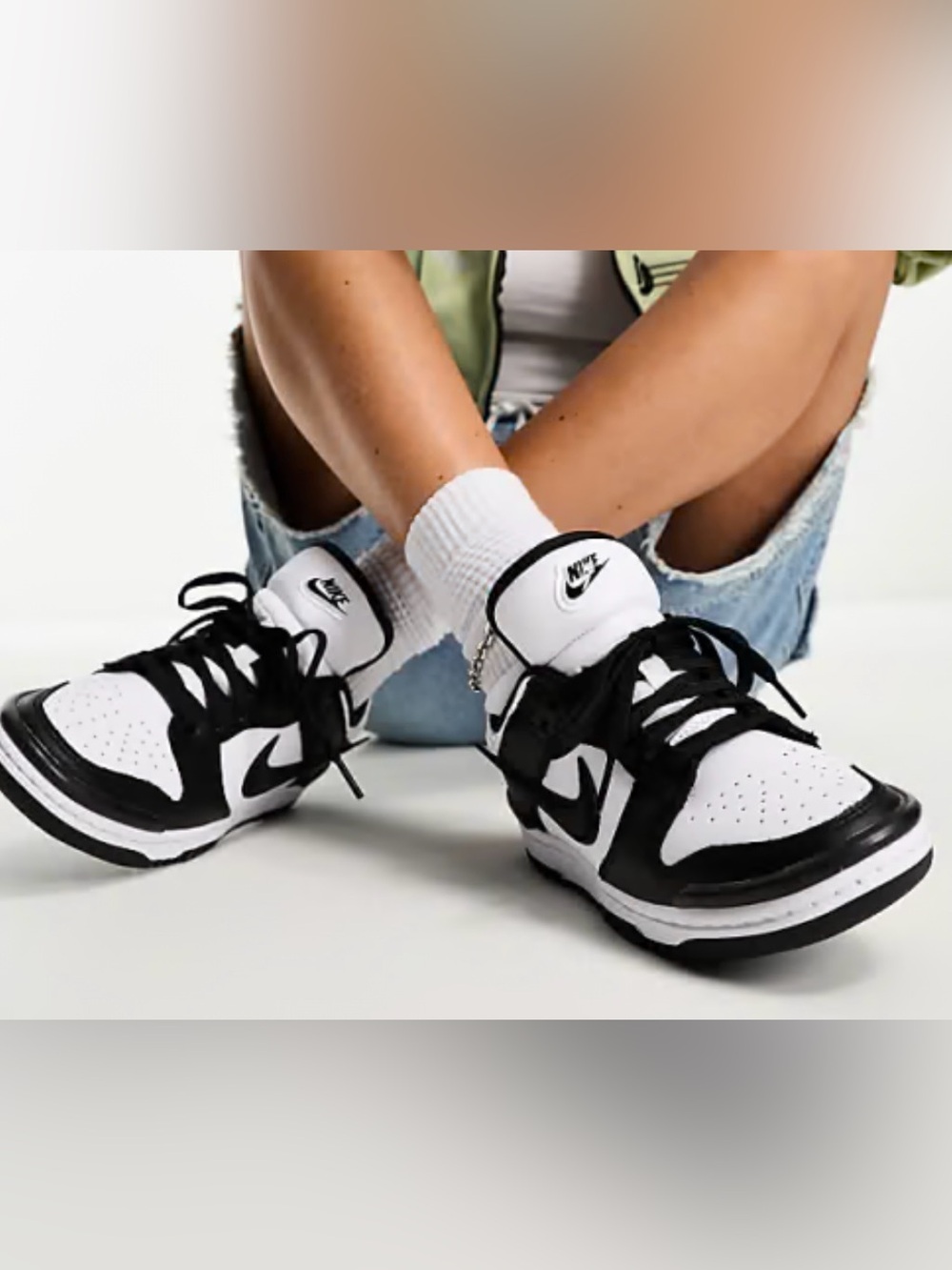 Nike Dunk Low sneakers